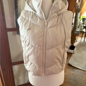 Love Tree Cream Puffer Vest